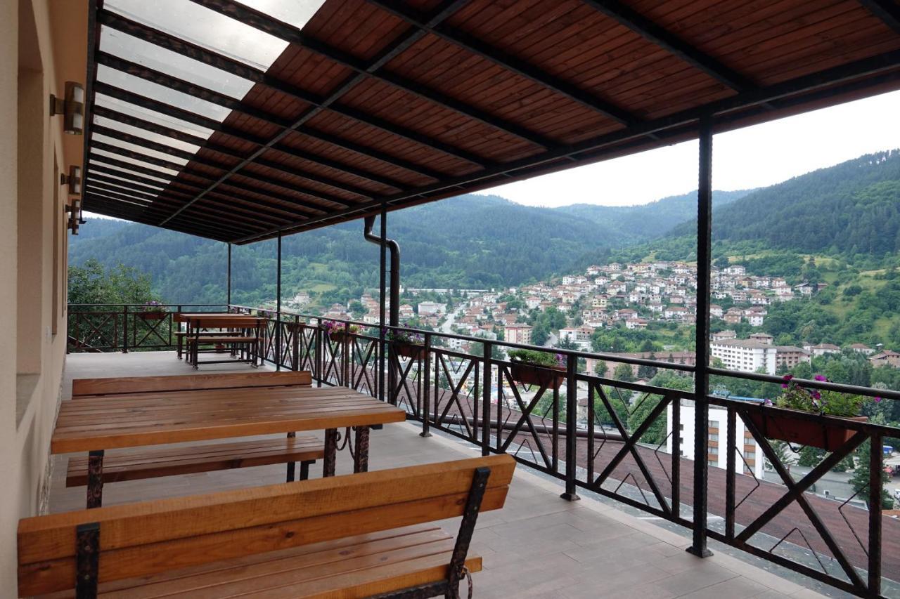 Борник Хил / Bornik Hill เดวิน ภายนอก รูปภาพ